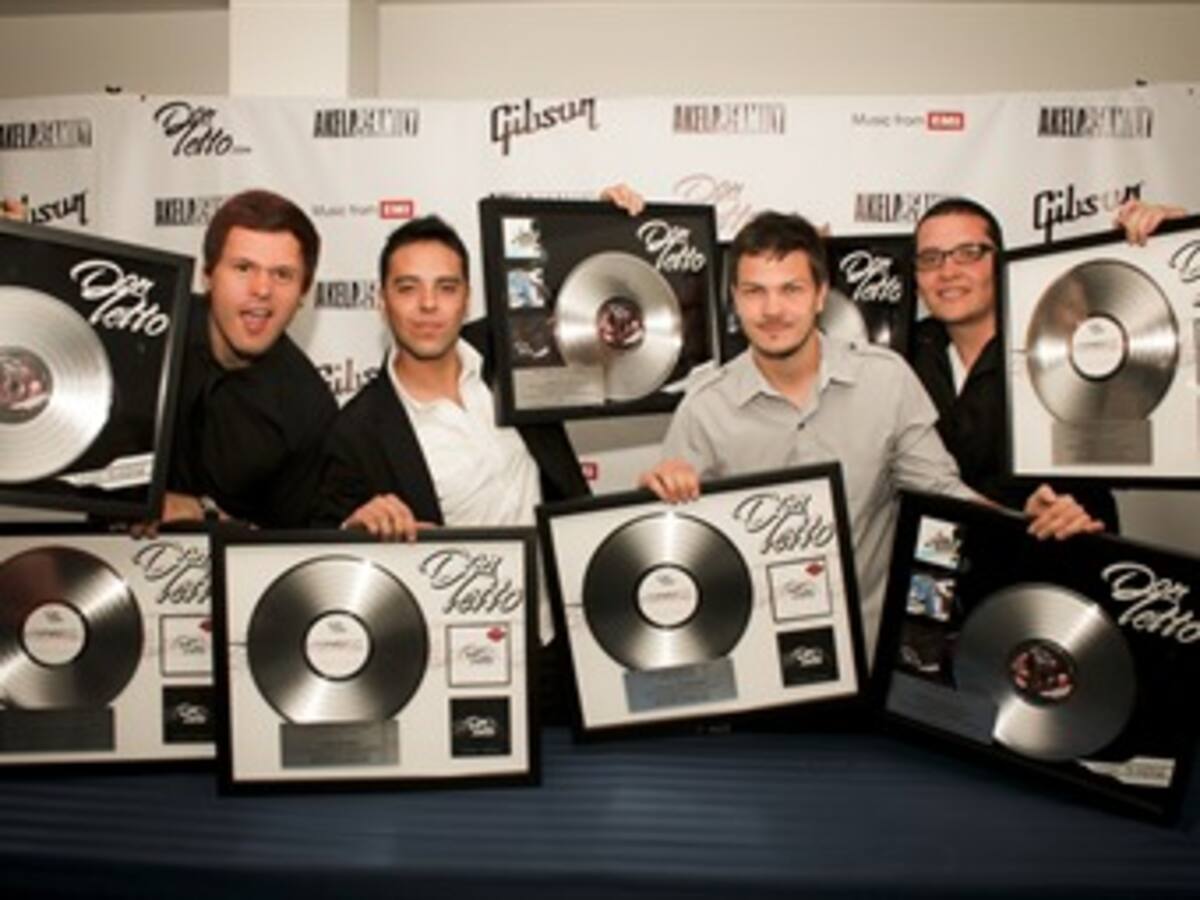 Disco de Platino para la banda Don Tetto