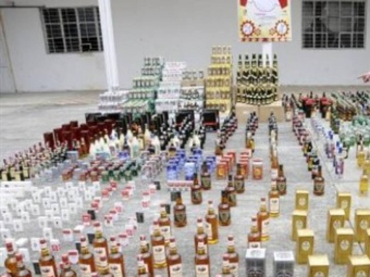 Policía del Atlántico incauta más de 500 unidades de licor adulterado
