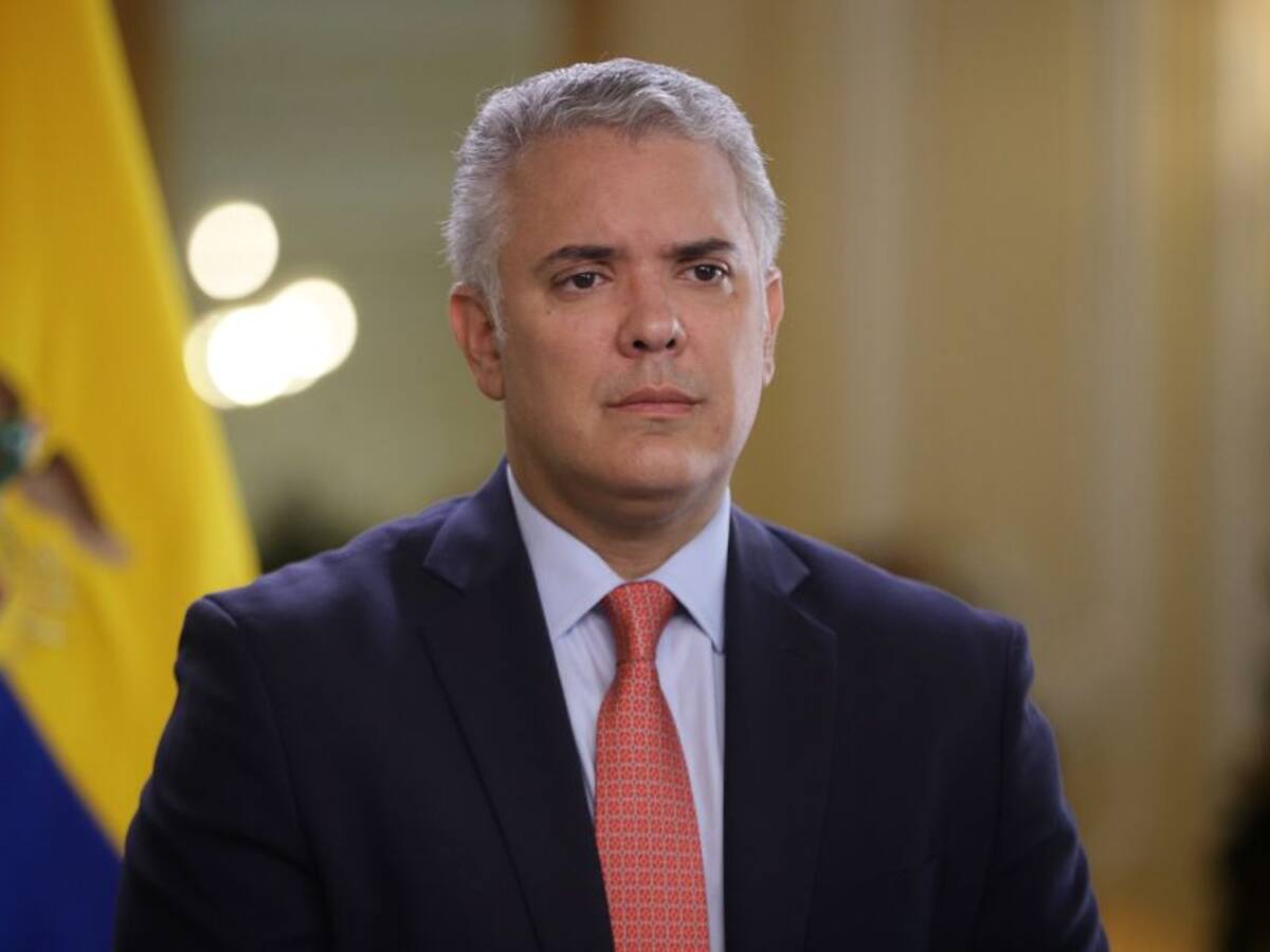 "No pueden seguir tomando ron en La Habana": Duque sobre cabecillas del ELN