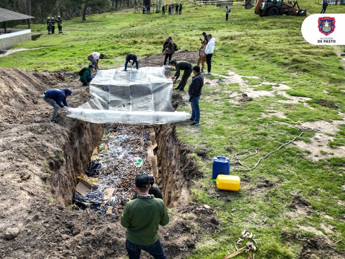 Destruyen media tonelada de pólvora decomisada en Pasto