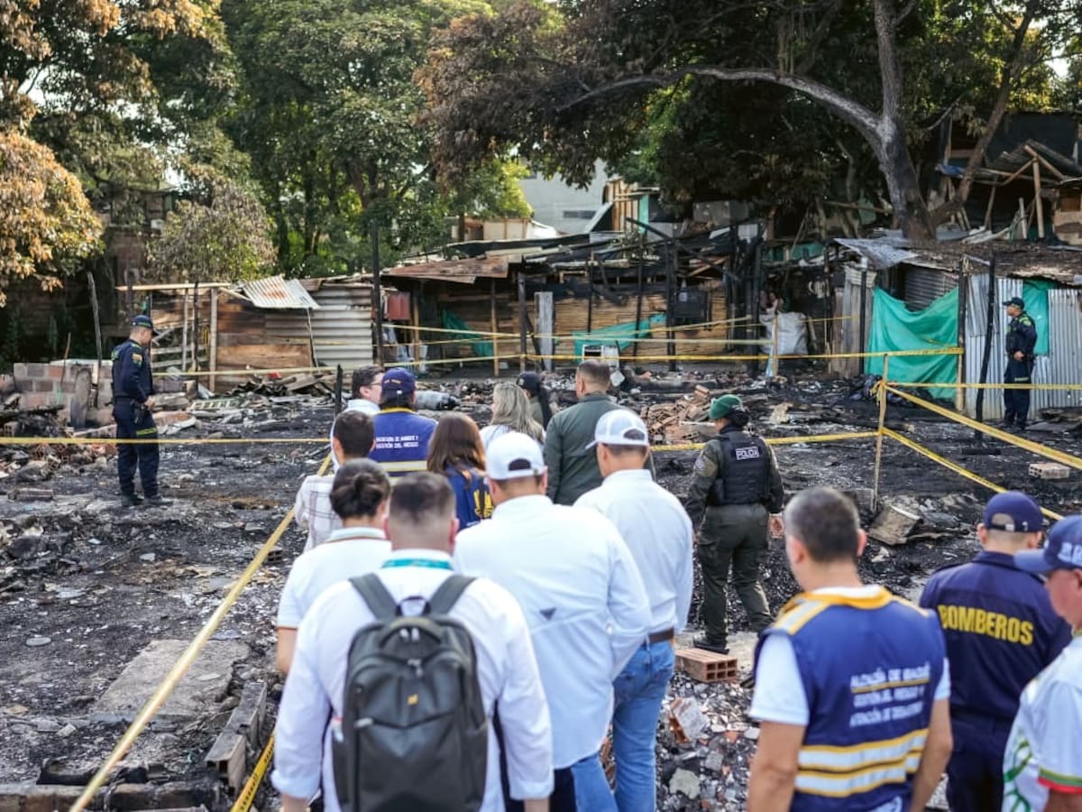Alcaldía declara calamidad pública por el incendio en el sector Los Álamos en Ibagué