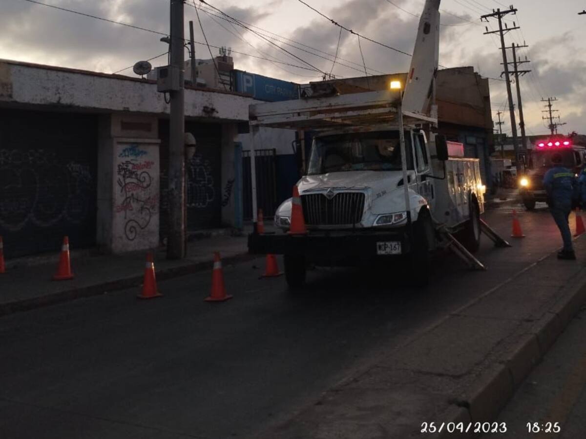 Afinia abrió investigación tras incendio en almacén del sector Puerto Duro