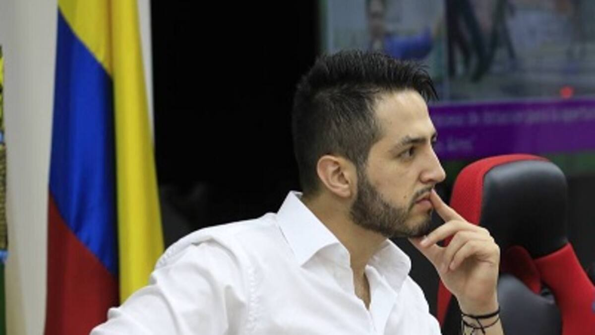 El Concejo aprueba la salida dl secretario privado de la alcaldía de Medellín