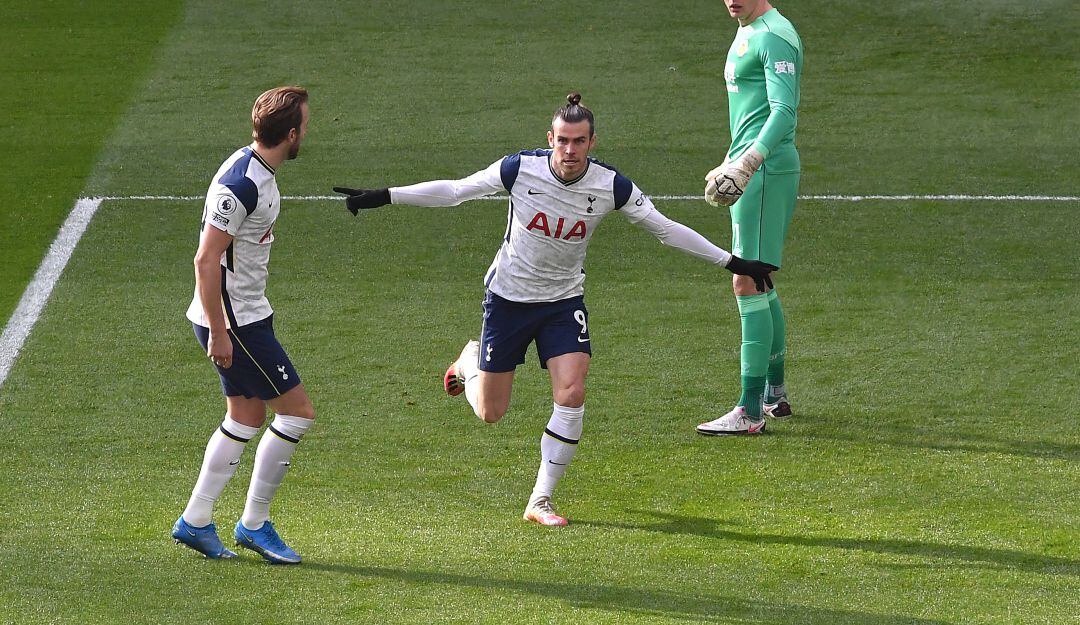 Gareth Bale marcó doblete en victoria del Tottenham Hotspur ante Burnley