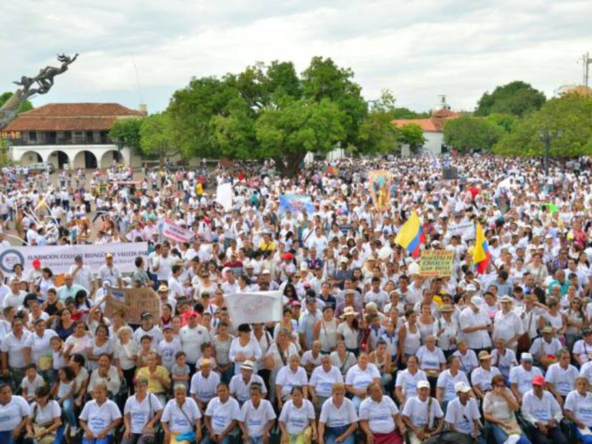 Se llenó la Plaza Alfonso López de Valledupar, más allá del palo de mango