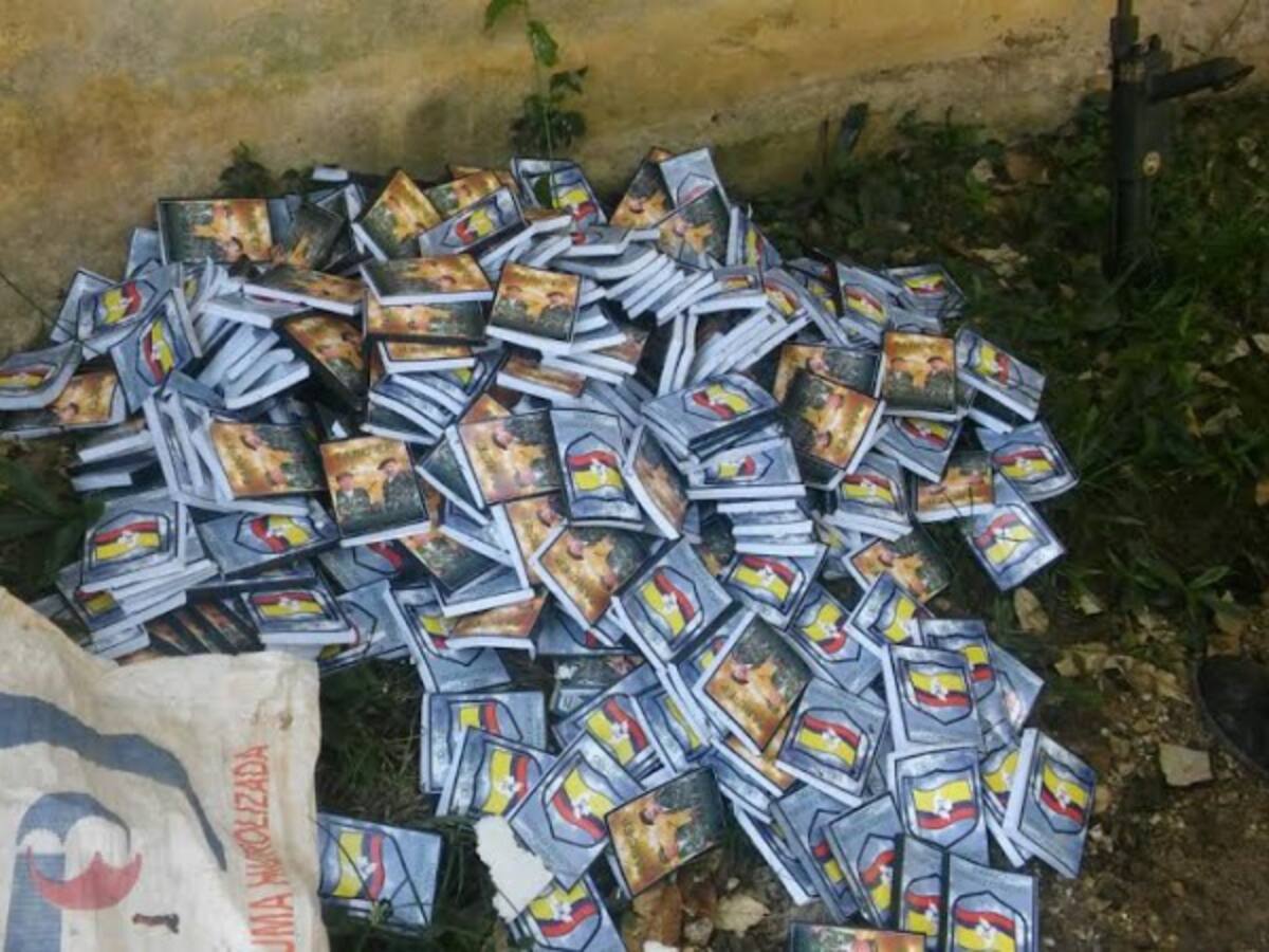 Ejército quemó más de 1.000 cuadernos con imagen del 'Mono Jojoy’