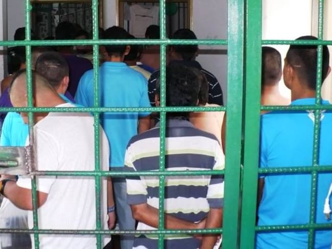 Policía en Quindío alerta por alto nivel de hacinamiento en los CAI