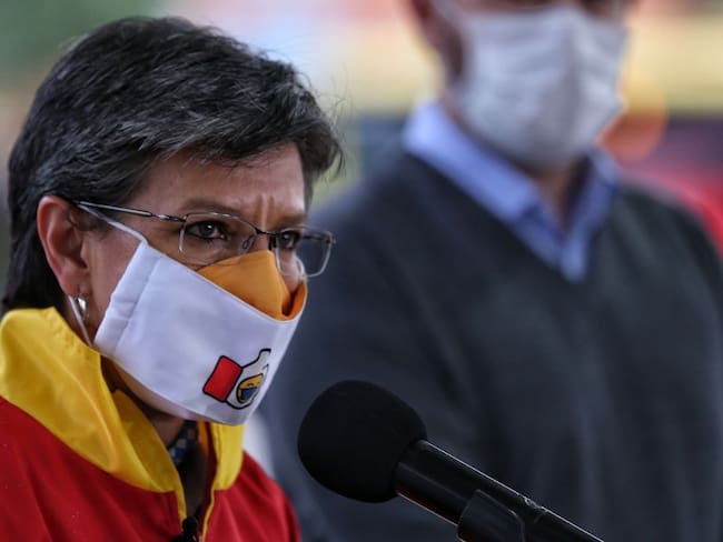 López propone alternancia en la salida de sectores económicos en Bogotá