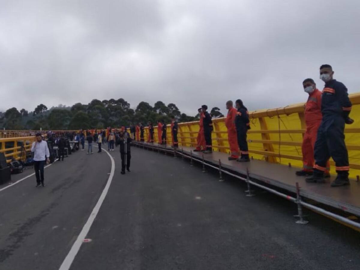 7000 Personas trabajaron en obras del cruce de la cordillera central