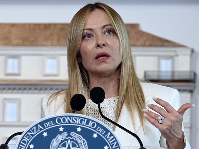La primera ministra italiana, Giorgia Meloni, durante la reunión con el primer ministro portugués, Luís Montenegro. (Photo by Simona Granati - Corbis/Corbis via Getty Images)