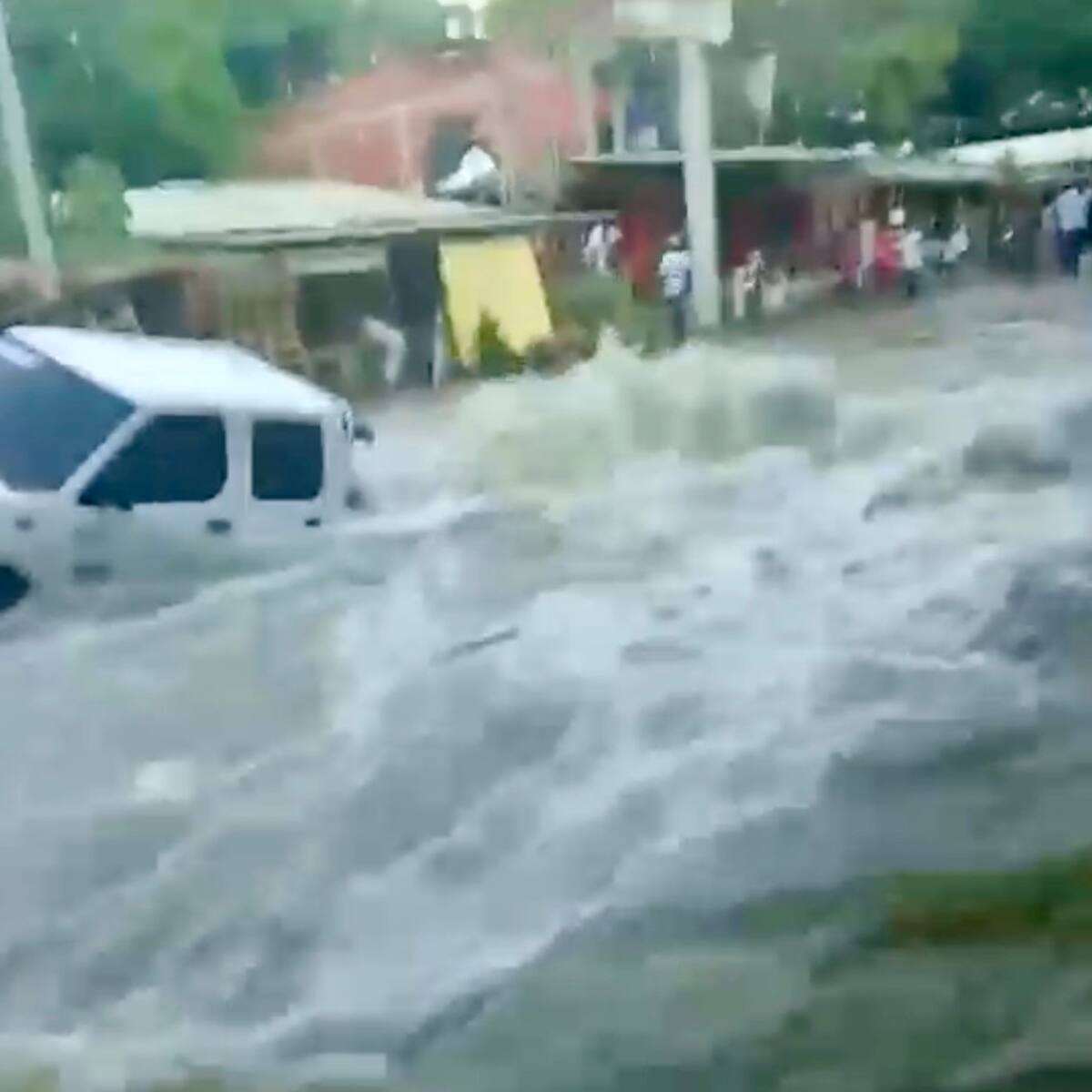 Aguas de Cartagena reporta contingencia por daño en tubería de agua cruda en el 40% de la ciudad