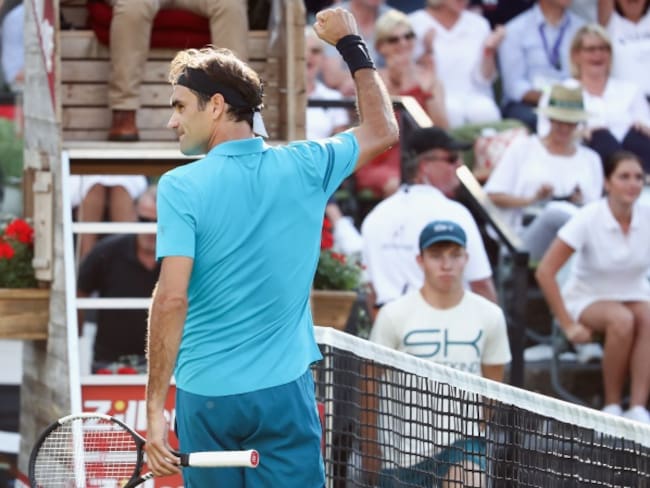 Federer llegó a la final en Stuttgart y volverá a ser el número uno