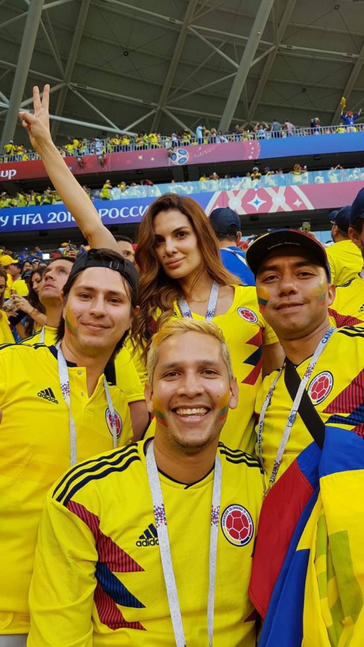 Los cuyabros con los famosos que también viajaron a Rusia