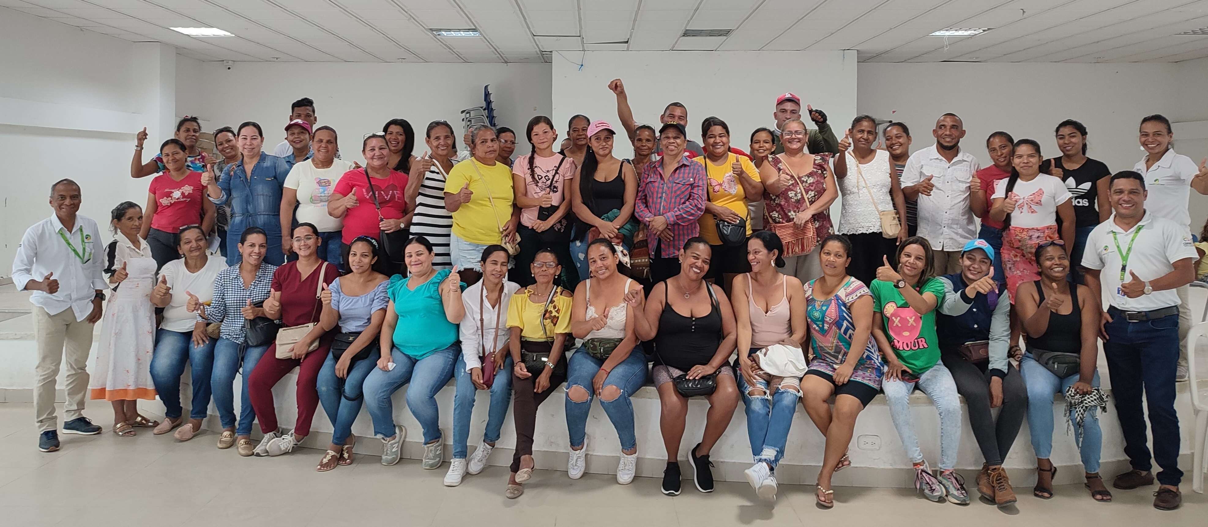 Cámara de Comercio y Fundemicromag se unen para impulsar el Programa Empresario Avanza