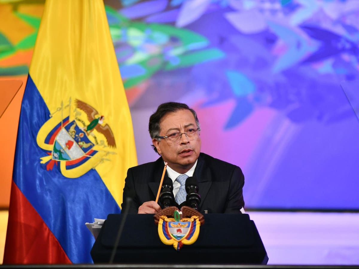 Peajes, salud, diésel, inflación y otras cifras imprecisas de Petro en su discurso en el Congreso