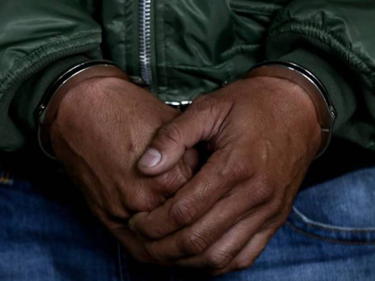 Capturado hijo de diplomático por supuesto abuso sexual