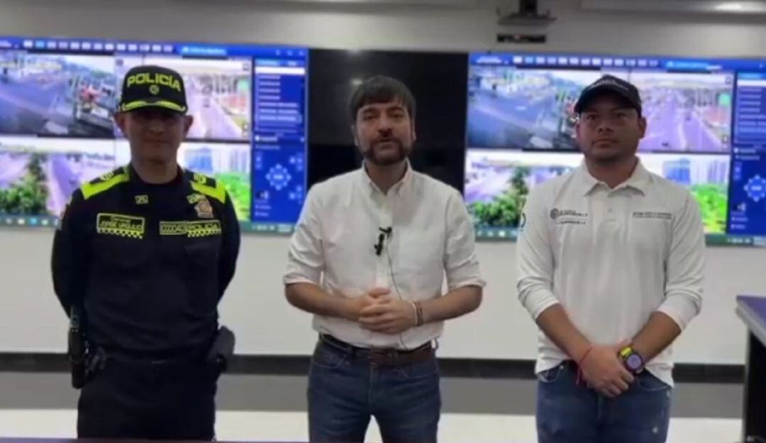 Alcalde Jaime Pumarejo, comandante de la Policía de Barranquilla y jefe de la Oficina de Seguridad Ciudadana y Convivencia 