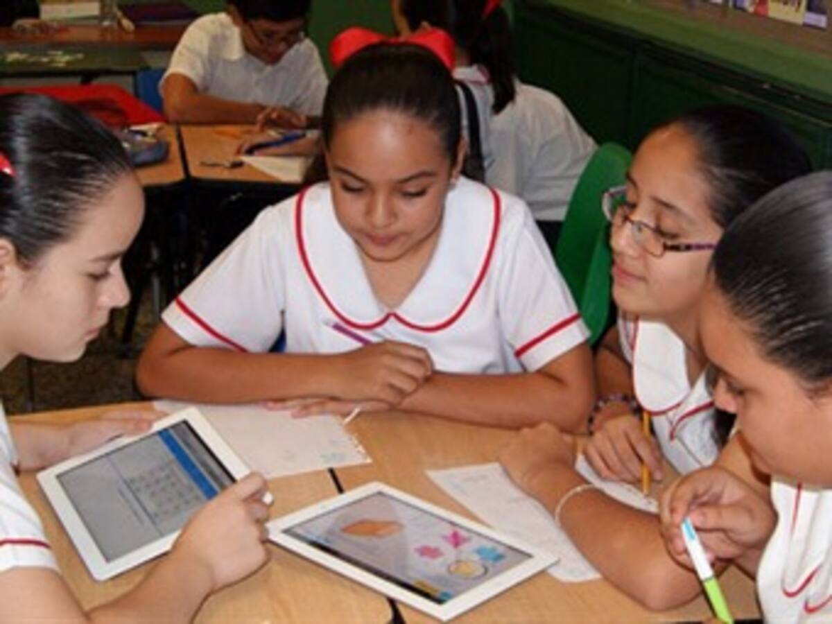 Las cinco propuestas de la Academia a Santos para mejorar educación