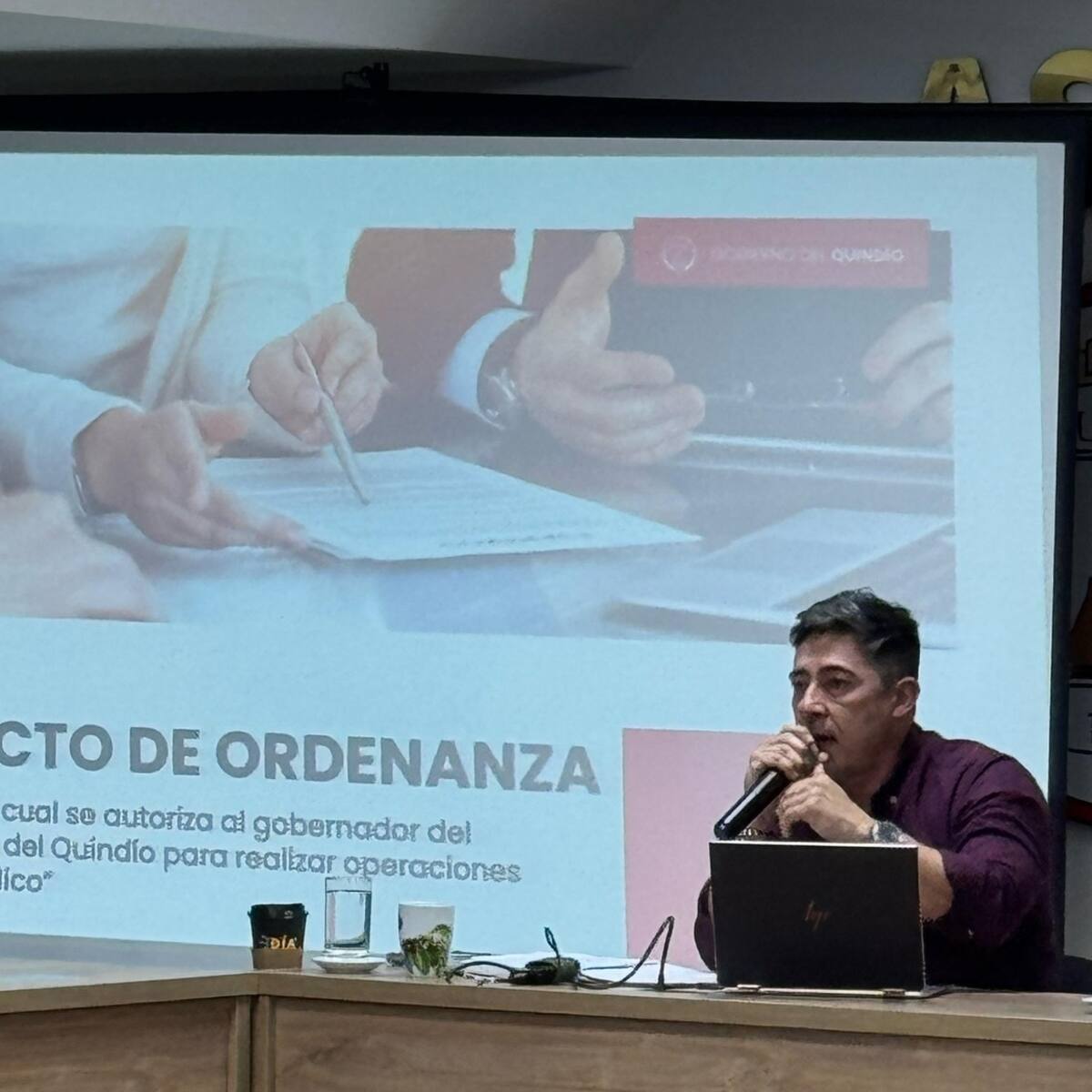 ¿Para qué se van a usar los 60.000 millones de pesos del empréstito en la gobernación del Quindío?