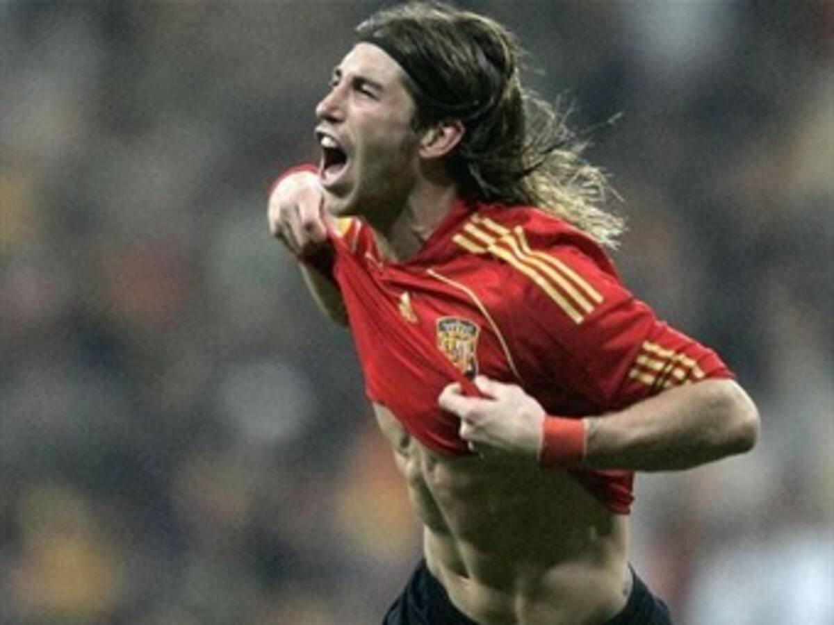 Xavi Hernández y Sergio Ramos se perderán el amistoso ante Italia por lesión