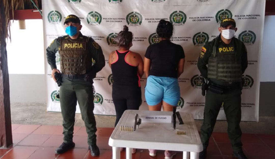 hermanas Beisy Liliana y Wendy Johana Suárez Cárdenas.