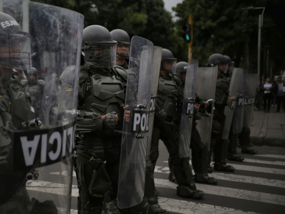 Enfrentamientos entre manifestantes y ESMAD en varios municipios del Valle