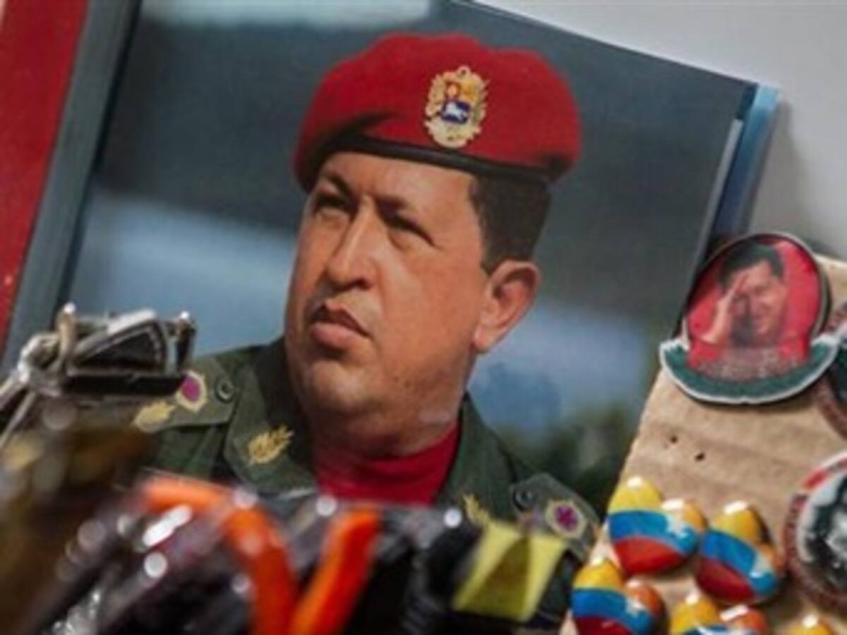 Están preparando a Venezuela para la muerte de Hugo Chávez: Oncólogo Carlos Castro