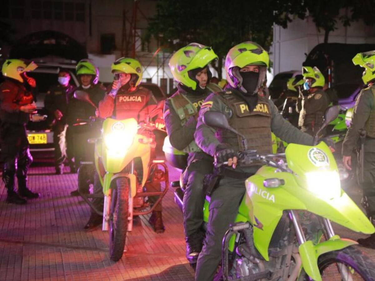 Llegan a Santa Marta 100 agentes especiales para prevenir disturbios