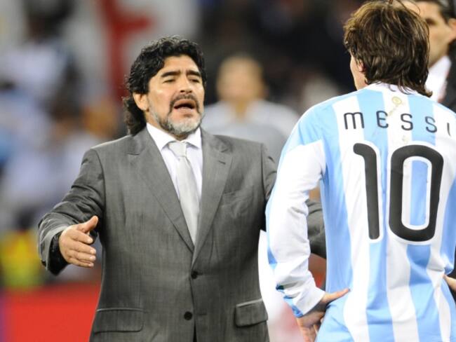 Diego Maradona: &quot;No lo endiosemos más... Messi en Argentina es uno más&quot;