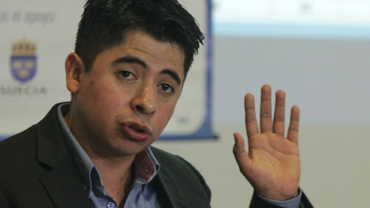 "Sin duda mi decisión está entre Sergio Fajardo y Petro": Ariel Avila