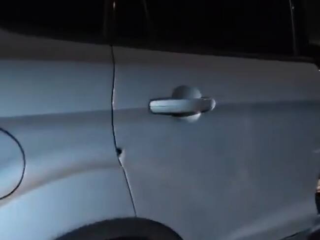Ladrones intentaron robar camioneta de esquema de seguridad del exministro Juan Fernando Cristo
