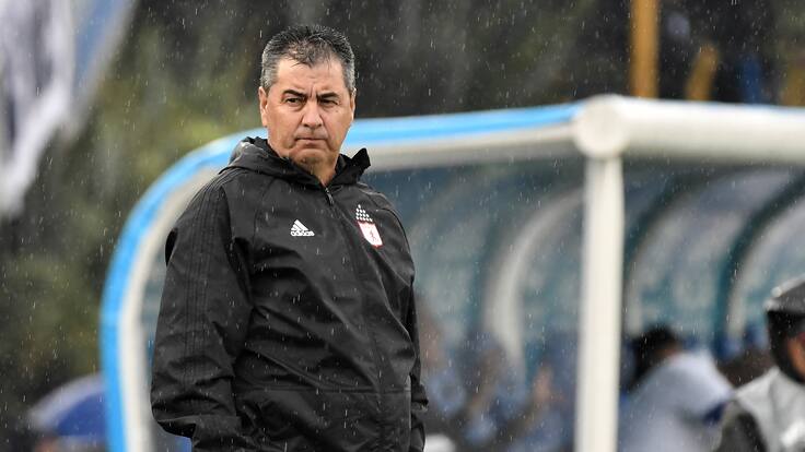 Bucaramanga cambiaría a Leonel Álvarez por Polilla da Silva: ¿qué falta para su llegada?