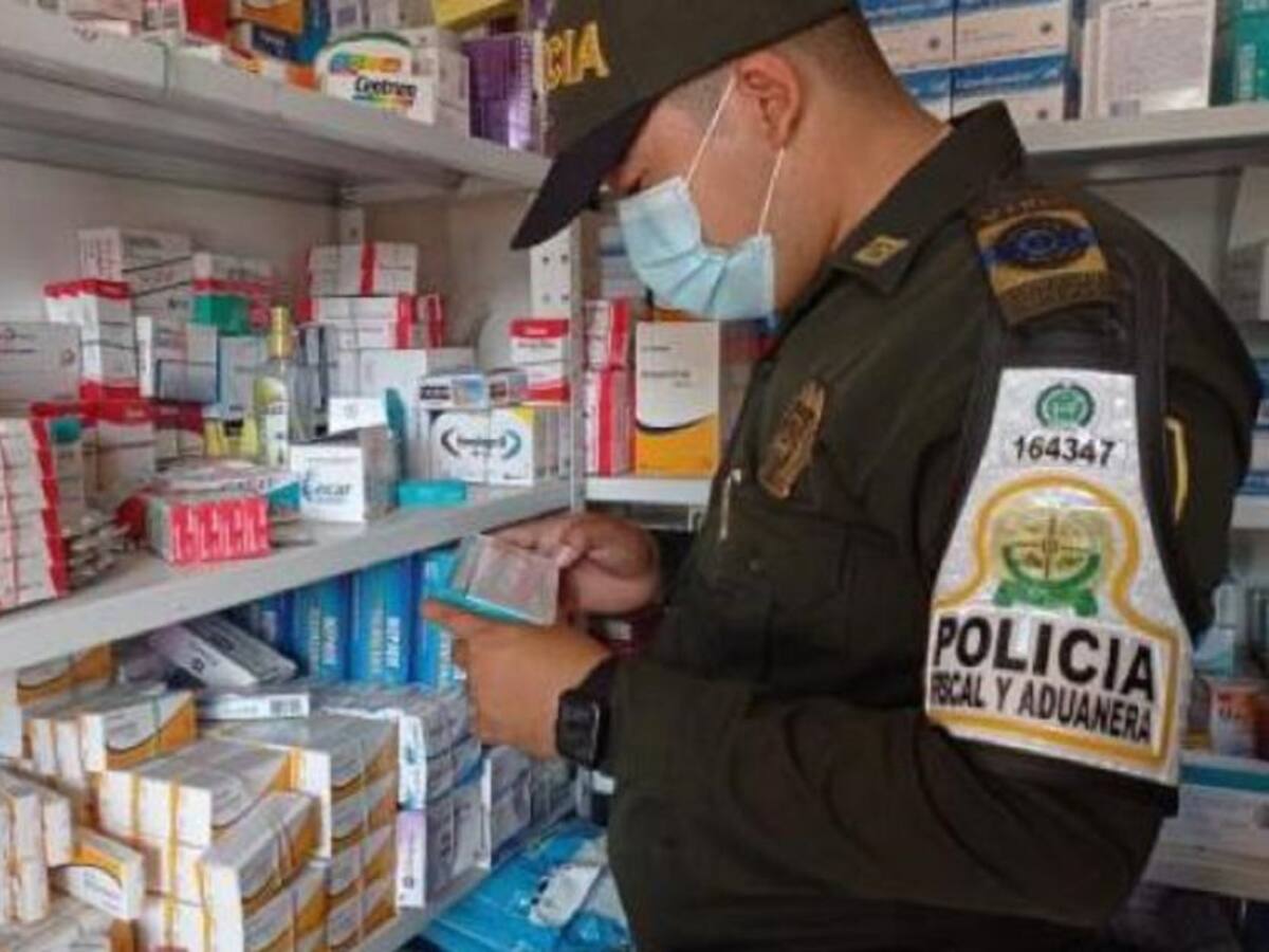 Descubren 15 mil unidades de medicinas vencidas y fraudulentas en frontera