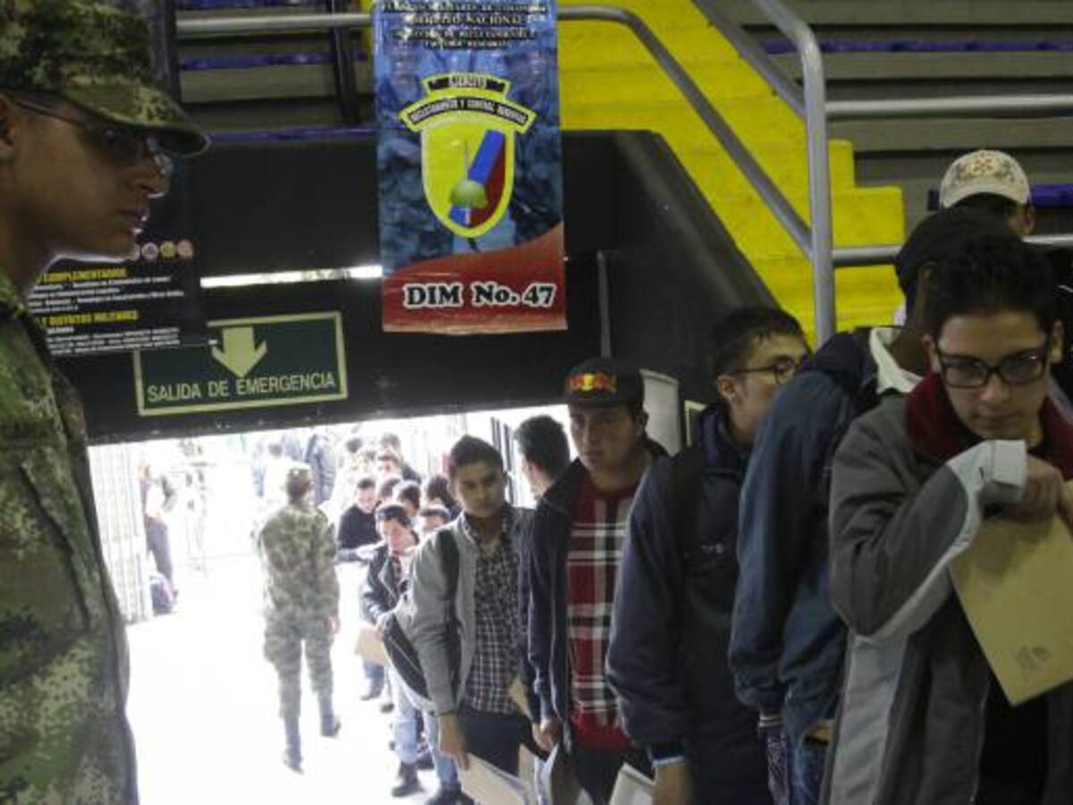 Ejército debe ajustar directrices para que ciudadanos puedan definir su situación militar