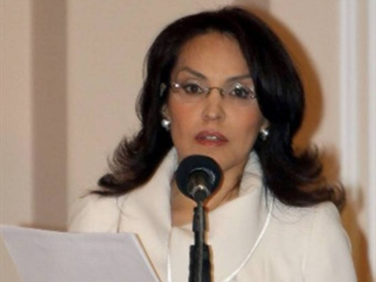 Justicia y Paz pide investigar al expresidente Uribe y a la exfiscal Vivianne Morales