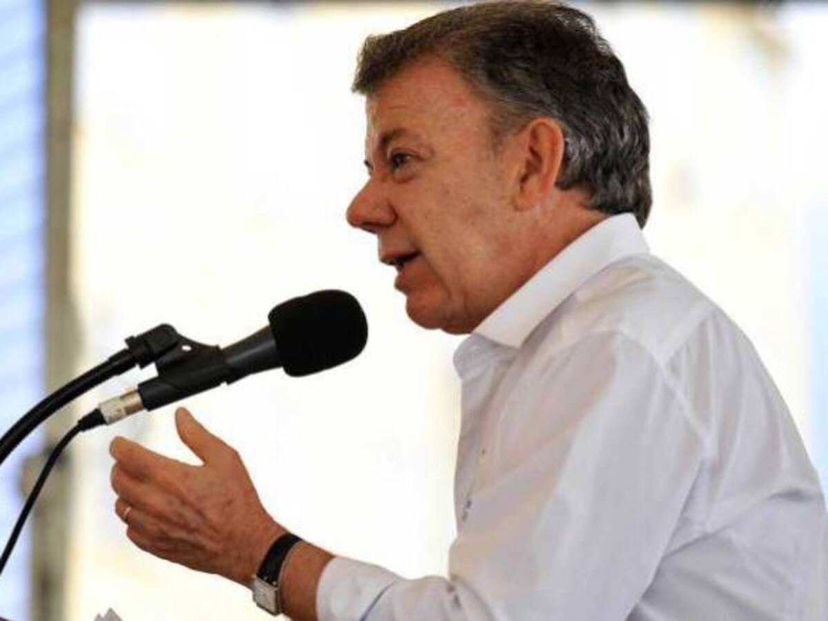 La paz nos ayudará en la lucha contra las drogas, el cambio climático y el desarrollo sostenible: Santos