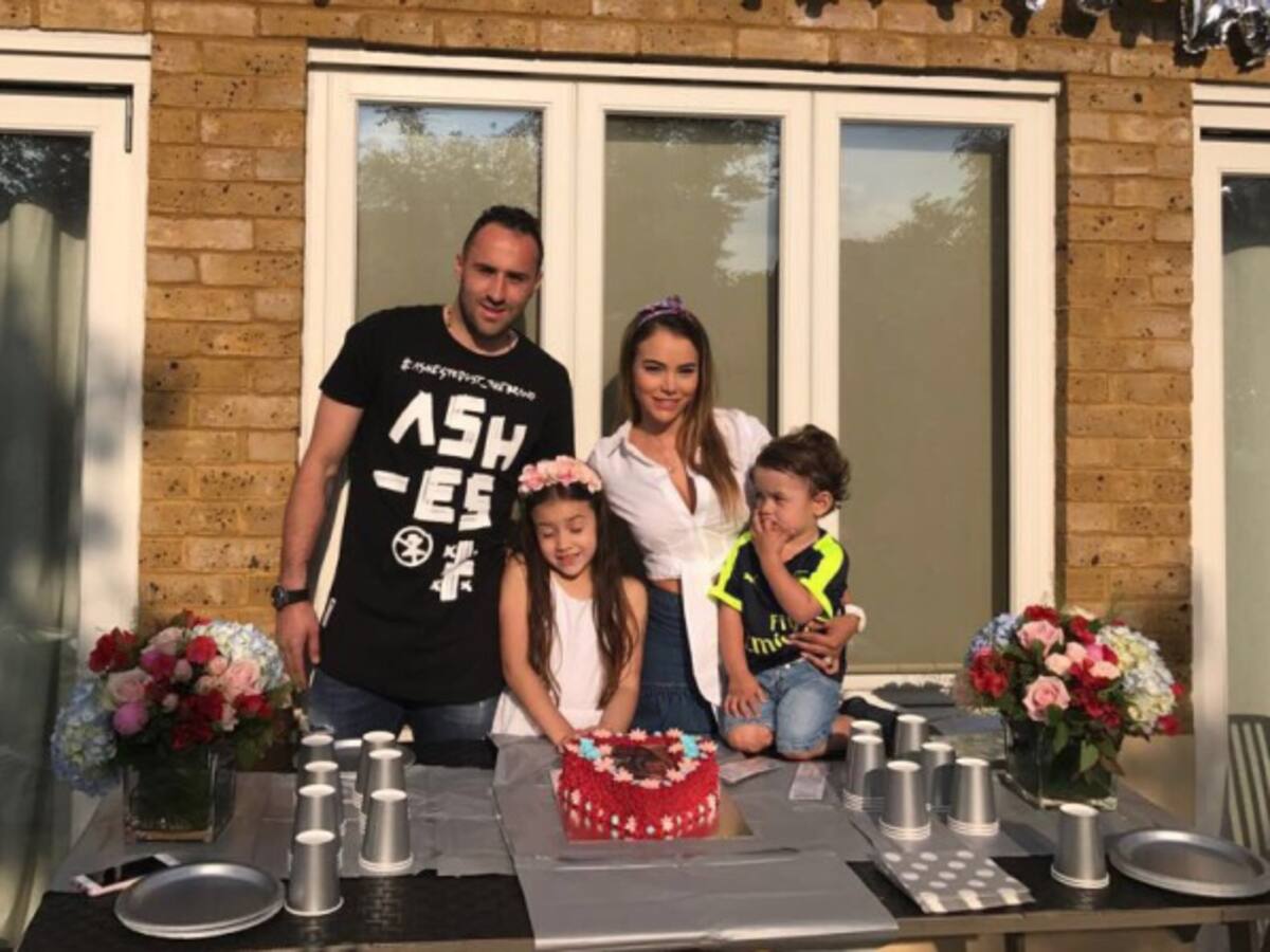 David Ospina se apoderó de las redes con su creativo disfraz