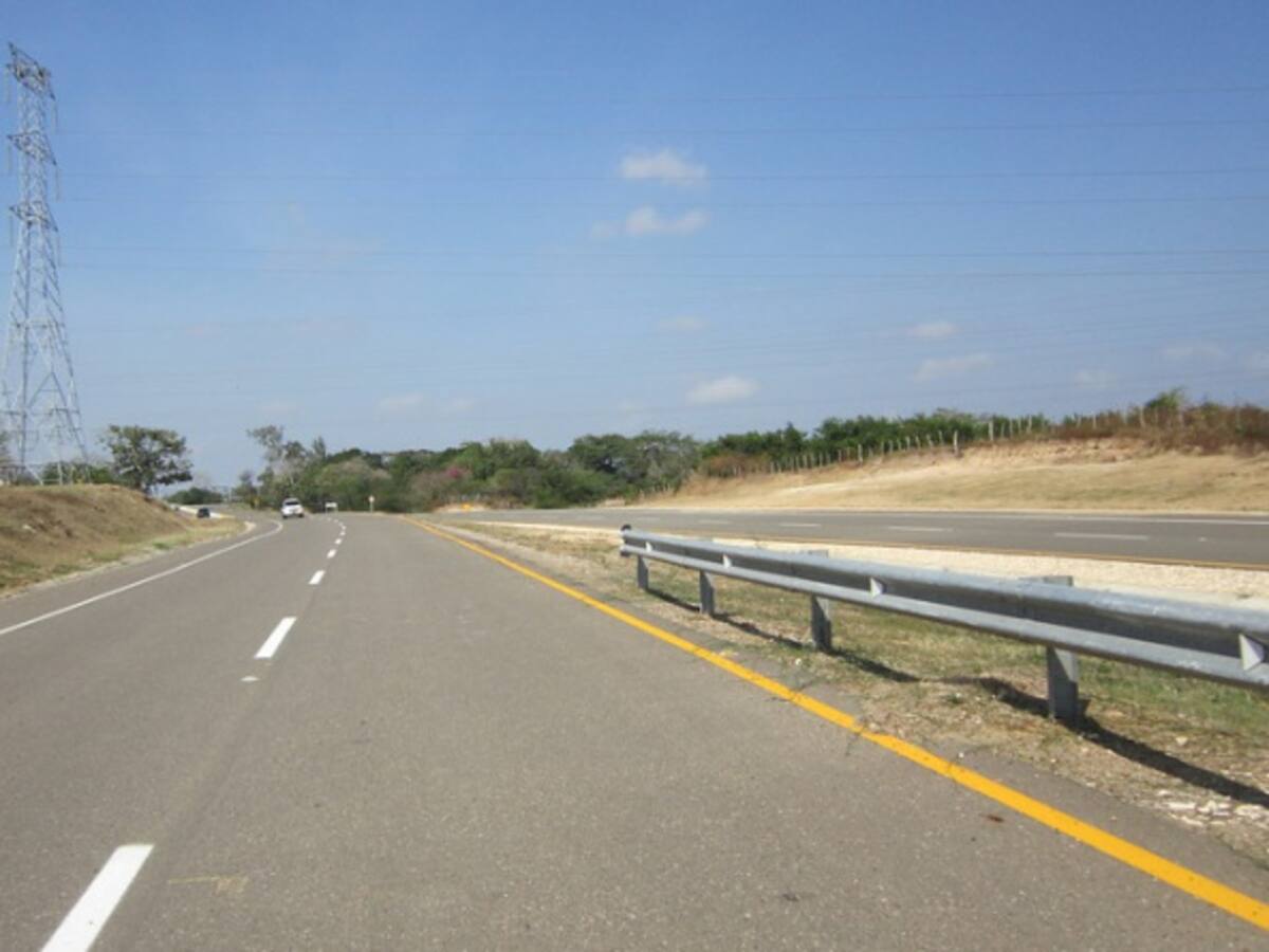 En menos de tres meses Invías debe recuperar vía que comunica a Risaralda