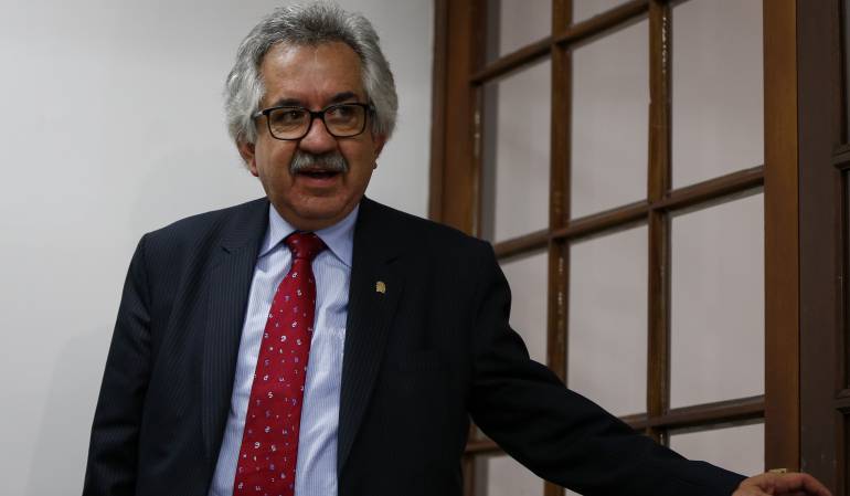 Ignacio Mantilla, rector de la Universidad Nacional