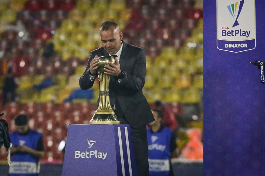 Rafael Dudamel celebra un nuevo título con el Atlético Bucaramanga / Colprensa.