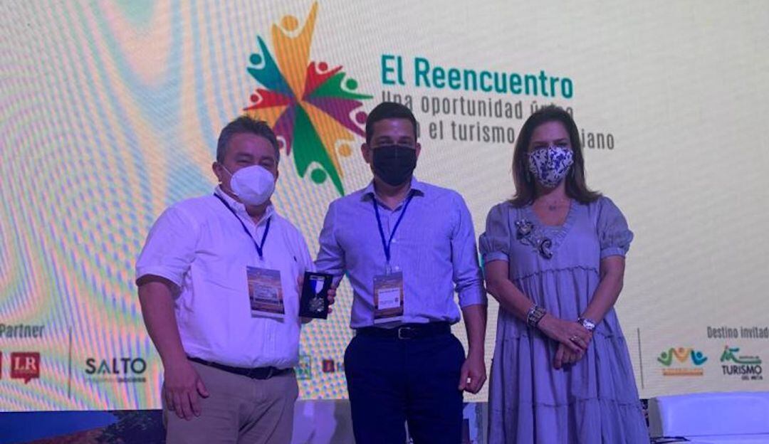 Reconocimiento a Omar García