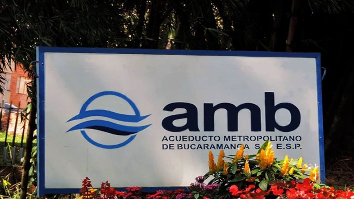 Empresas vinculadas a Manantial de Amor firmaron contrato con el Acueducto de Bucaramanga