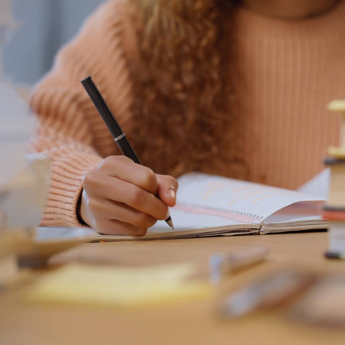 Becas Chevening para estudiar en el Reino Unido: requisitos y cómo aplicar en Colombia