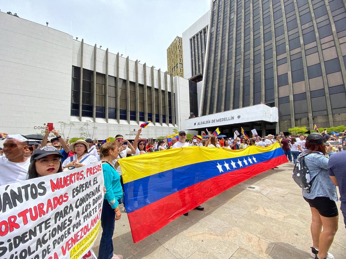 Miles de manifestantes se reunieron en La Alpujarra para exigir libertad en Venezuela