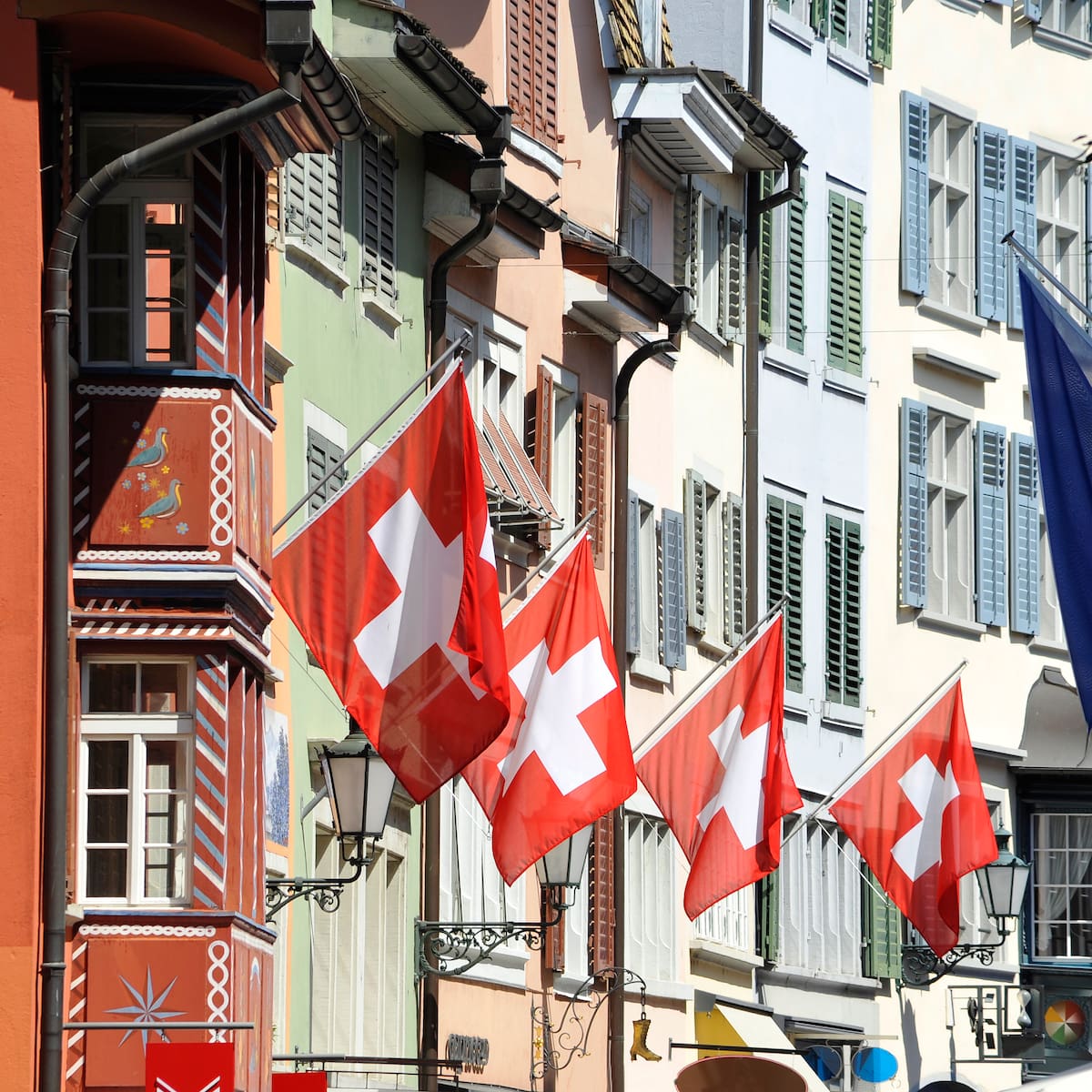 Suiza rechaza en referéndum el tope máximo de población para 2050 y sus restricciones migratorias