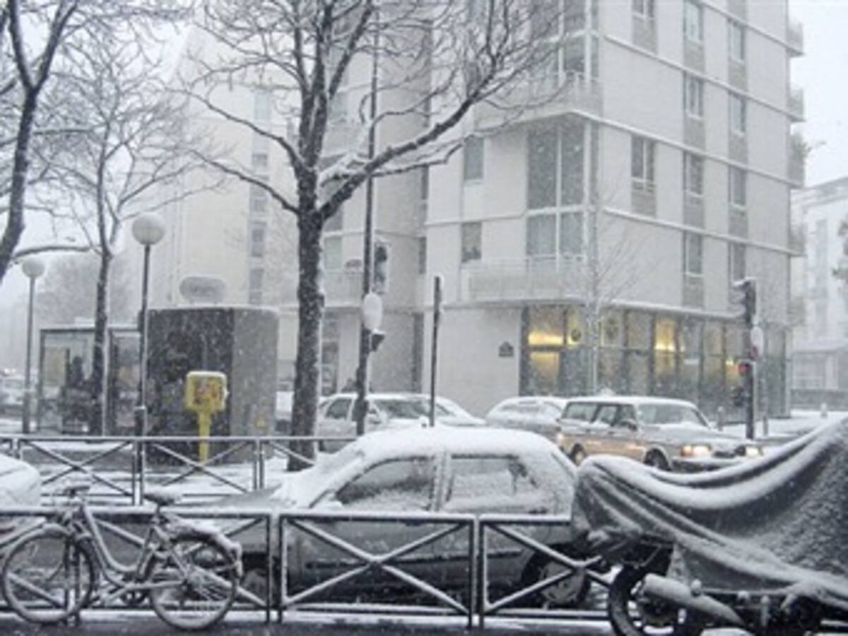 El frío provoca complicaciones en el transporte en Francia