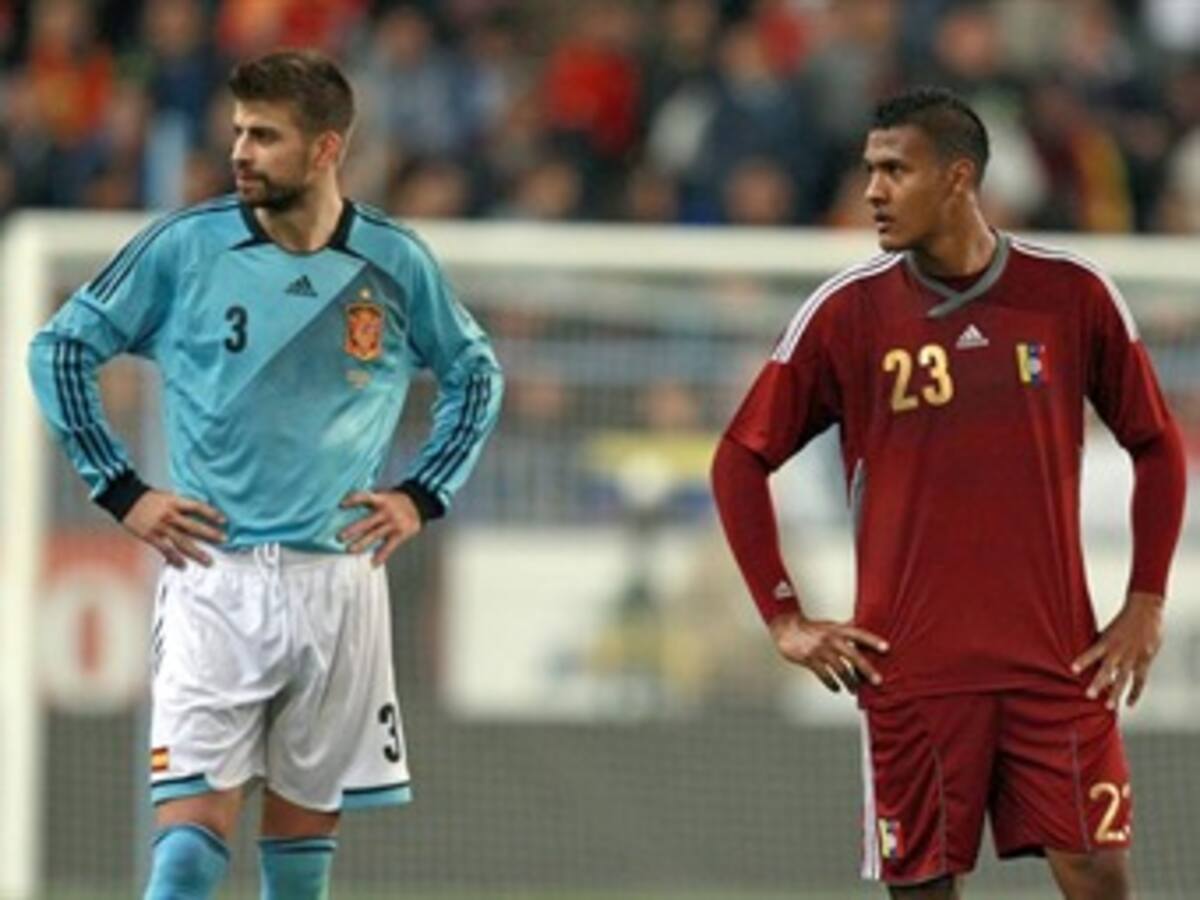 España golea a Venezuela 5-0 con tres goles de Roberto Soldado