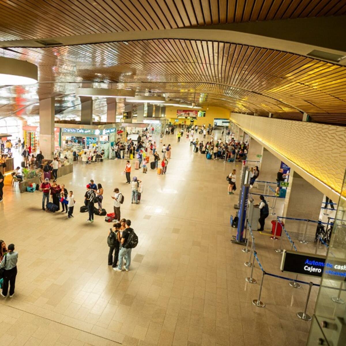 Aeropuerto de Cartagena aumentó 27% el movimiento de pasajeros durante Semana Santa