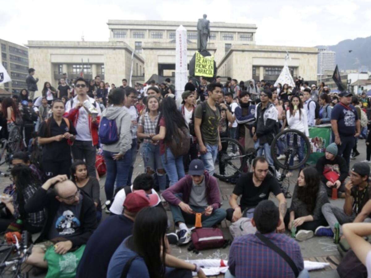 Organizaciones urgen respuesta de MinEducación tras paro universitario