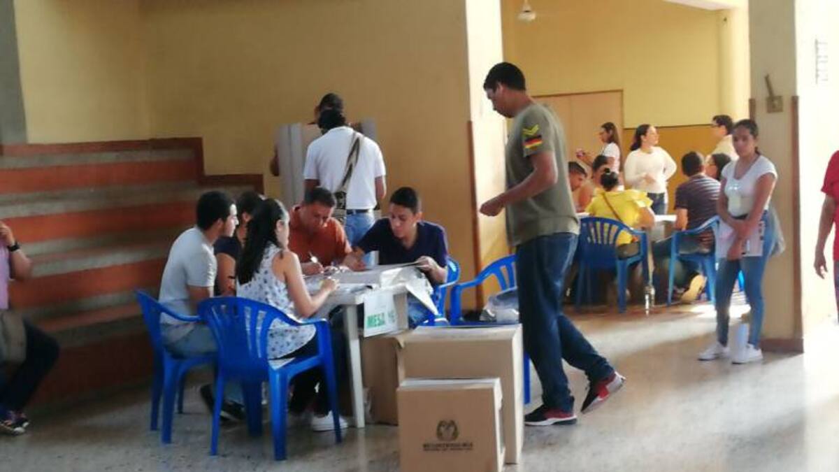 Dos capturados por delitos electorales en Santa Marta